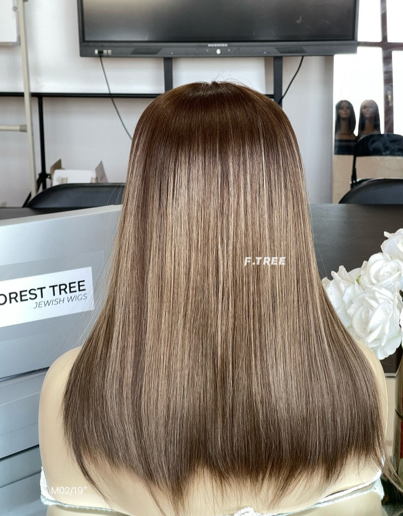 #4/8/12 Color 19inch Super Slight Layer HD Lace Top Wig